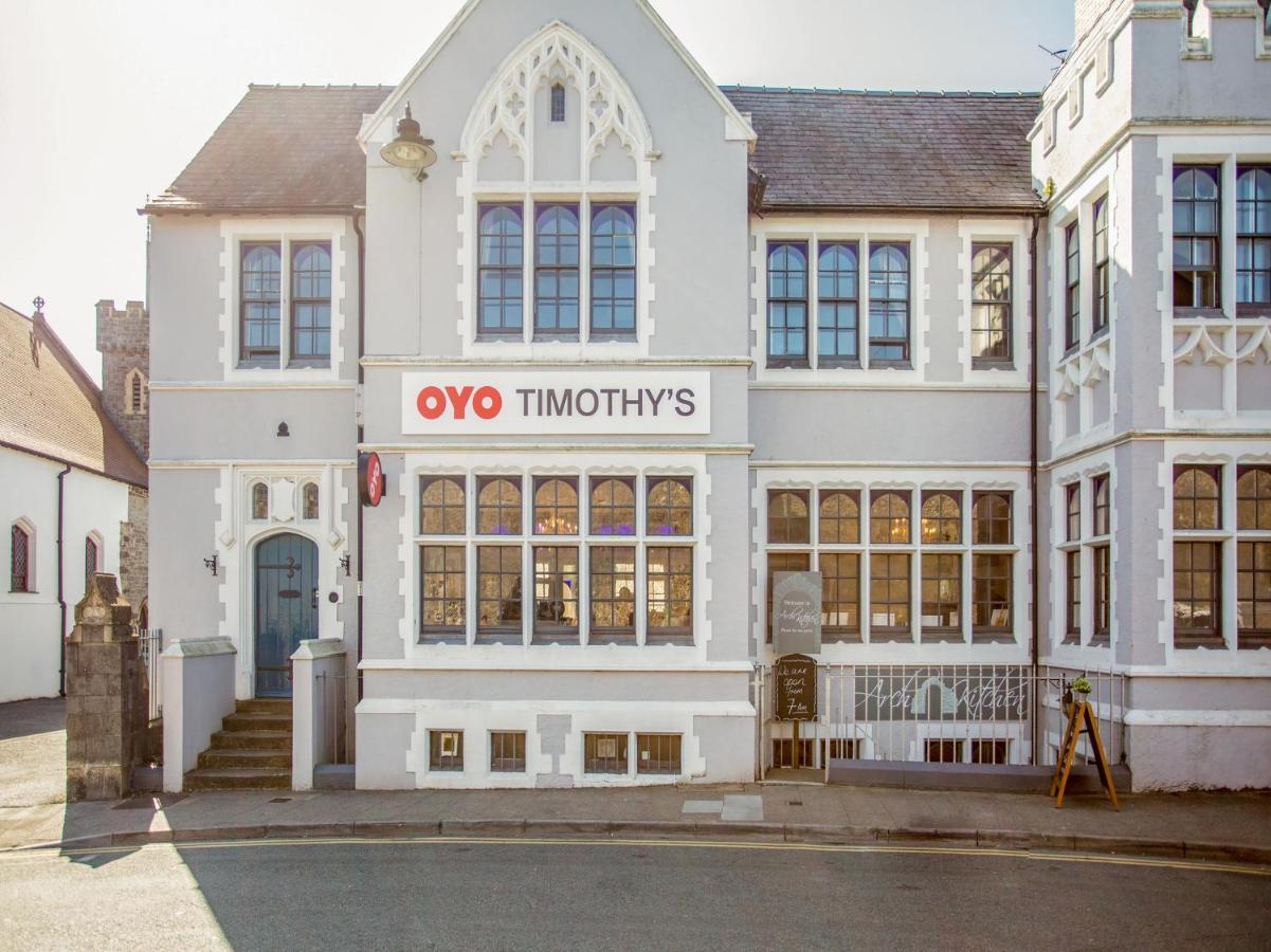 Hotel Oyo Timothy'S à Tenby Extérieur photo